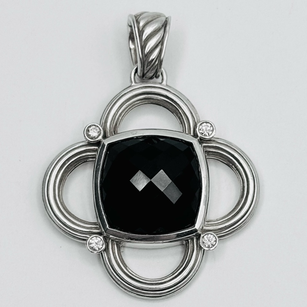 David Yurman Large Renaissance Black Onyx
Diamond Pendant - Picture 5 of 7